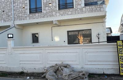 Sahil Merkezde Mimari Devrim: Denize 2. Parsel, Kapanmaz Manzaralı Lüks Villa